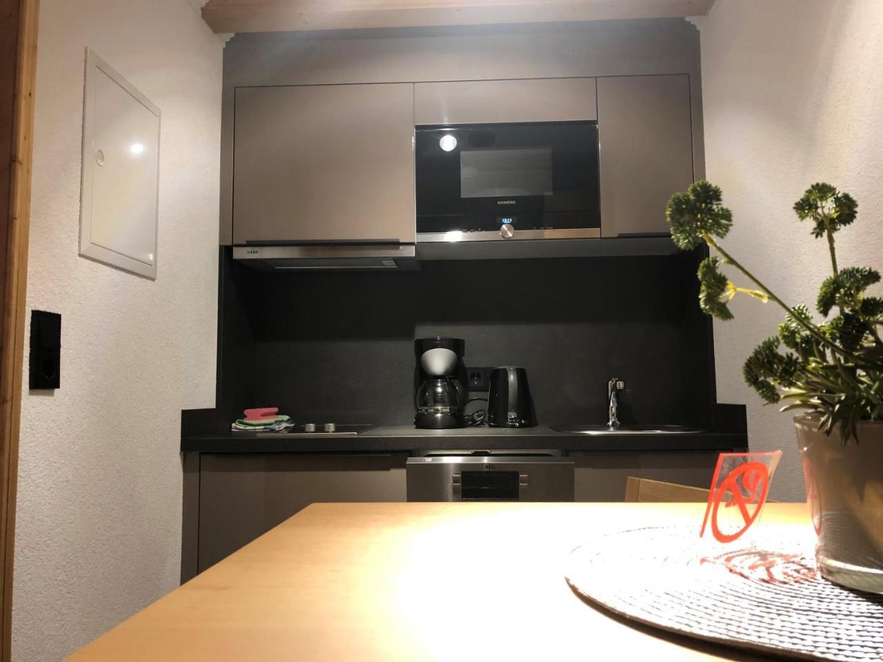 Hotel Garni Central - Zimmer - Studios - Apartments Капл Екстериор снимка